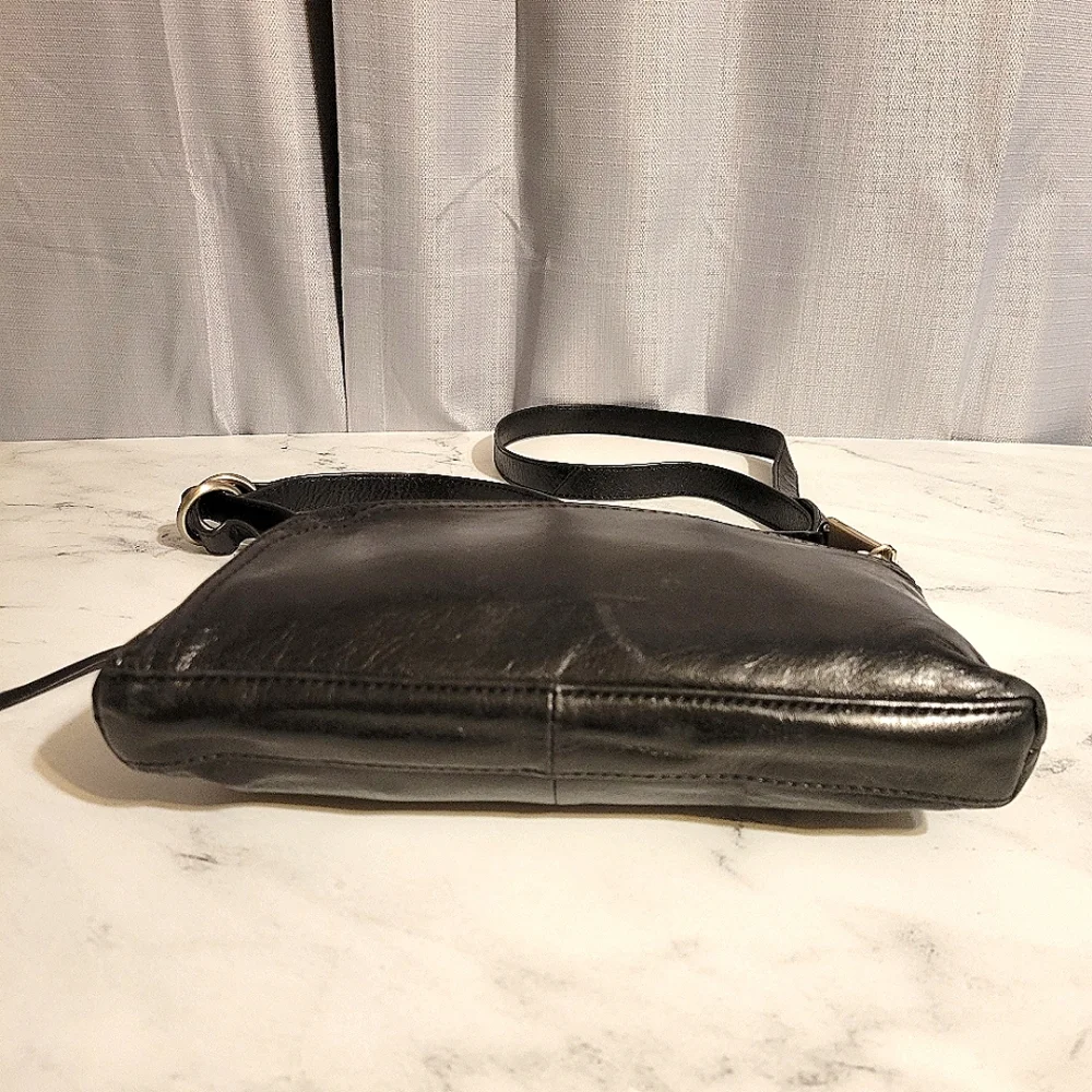 HOBO 'Cassie' Rock & Roll Black Leather Crossbody & Shoulder Bag - Picture 7 of 10